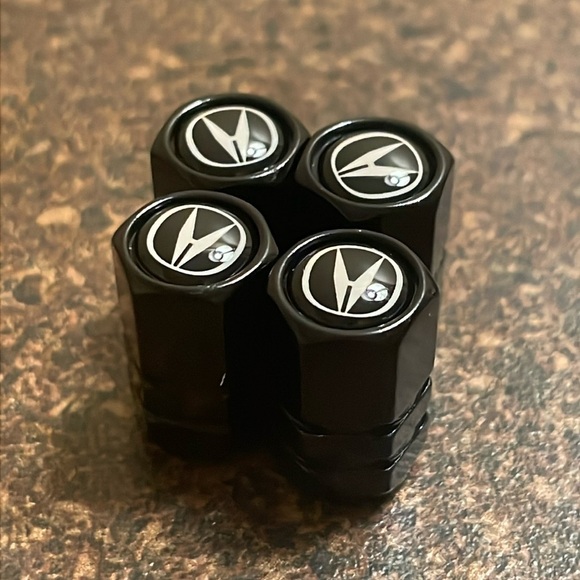 Set of Four New Acura Logo Tire Caps‎ - Picture 1 of 4